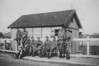 Johan Jacob Bour with comrades from air defence point Zwijndrecht near the guard house.