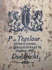 De Tegelaar kepie van fabrikant Paulus Tegelaar uit Dordrecht