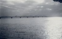 Moerdijkbruggen over het Hollansche Diep tijdens de tweede wereldoorlog