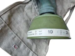 10. LBD gasmasker in tas - Dordrecht