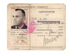 Luchtbeschermingsdienst Dordrecht.