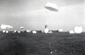 German paratroopers land near Moerdijk.
