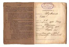 Zakboekjes en herkenningsplaatjes van het Korps Pontonniers en Torpedisten