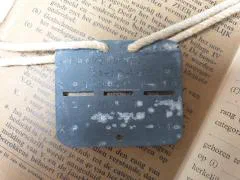 Zakboekjes en herkenningsplaatjes van het Korps Pontonniers en Torpedisten