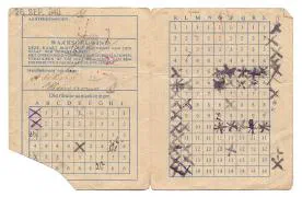 Distributiestamkaarten van de familie Sluijters uit Dordrecht.