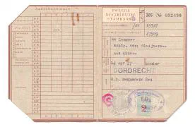 Distributiestamkaarten van de familie Sluijters uit Dordrecht.