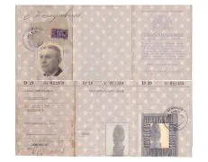 Het persoonsbewijs van de in Dordrecht geboren Dhr. Christoffel Kraaijenbrink.