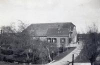 4. Hoeve Killesigt, dichtbij de Kiloever in Dordrecht tijdens de mobilisatie. thumbnail