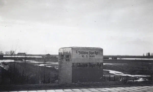 5. Rivierkazemat II in Willemsdorp tijdens de tweede wereldoorlog. image