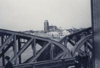 1.Grote kerk in Dordrecht tijdens de tweede wereldoorlog thumbnail