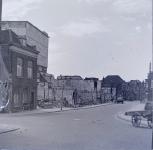 19. Oorlogsschade aan de Twintighuizen in Dordrecht. thumbnail
