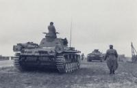 14. Duitse panzers bij de Tweede Tol in de Tweede wereldoorlog. thumbnail