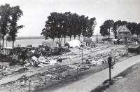 11. Verwoesting in Willemsdorp tijdens de tweede wereldoorlog. thumbnail
