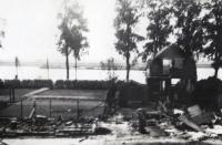 8. Nog een opname van een woonhuis in Willemsdorp tijdens de tweede wereldoorlog. thumbnail