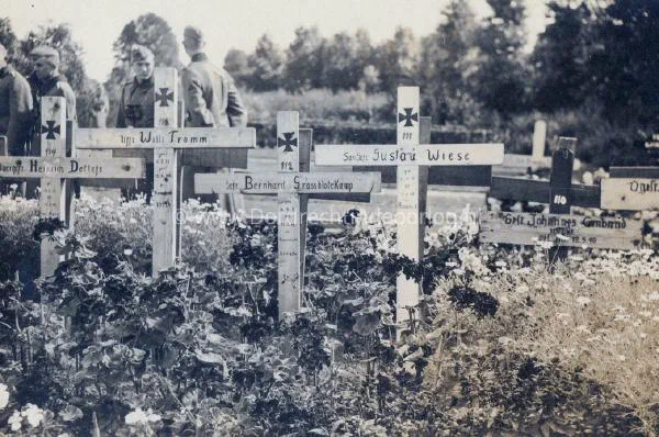  Duitse oorlogsgraven Algemene begraafplaats in Dordrecht image