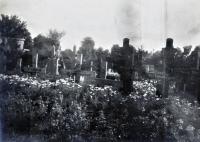 Duitse soldaten op de Algemene Begraafplaats in Dordrecht thumbnail