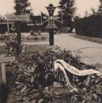 Oorlogsgraven van leden van de PAK Versuchs Kompanie in Dordrecht in mei 1940 thumbnail
