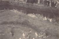 47.  Duits muziekkorps bij Villa Simpang aan de Burgemeester de Raadtsingel tijdens de tweede wereldoorlog in Dordrecht  thumbnail