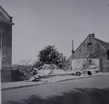 23. Oorlogsschade aan de Zuidendijk nummer 75-77 in Dordrecht. thumbnail