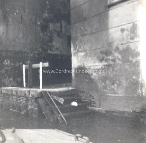 6.6 Kriegsmarine fotoalbum Dordrecht. image