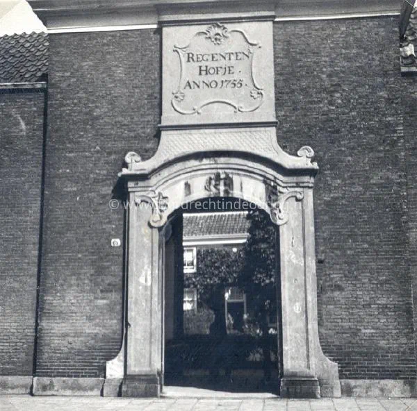 15.2 Kriegsmarine fotoalbum Dordrecht. image