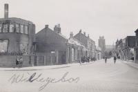 10. Oorlogsschade op het Wilgenbos in de richting van de Achterhakkers FDM1940 10 thumbnail