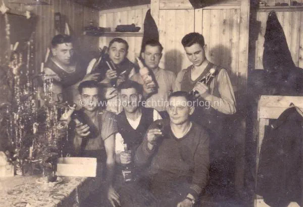 16. De kerst van 1940. image