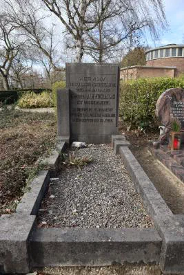 Voormalige graf Jan Koolhaas